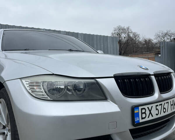 Серый БМВ 3 Серия, объемом двигателя 2 л и пробегом 280 тыс. км за 7200 $, фото 5 на Automoto.ua