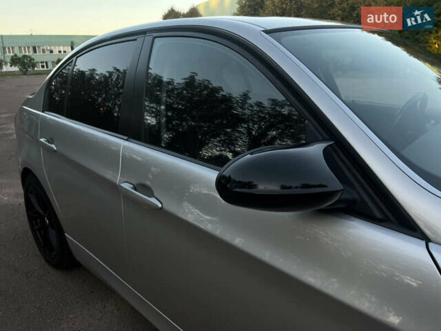 Серый БМВ 3 Серия, объемом двигателя 2 л и пробегом 136 тыс. км за 9500 $, фото 9 на Automoto.ua