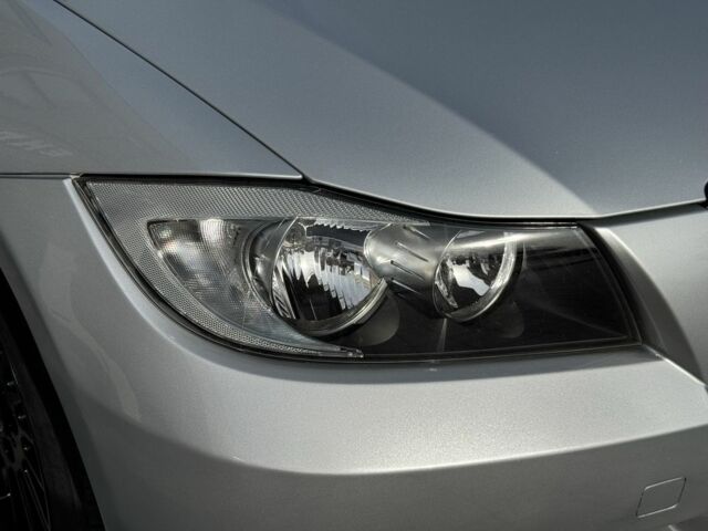 Серый БМВ 3 Серия, объемом двигателя 0 л и пробегом 219 тыс. км за 7400 $, фото 8 на Automoto.ua