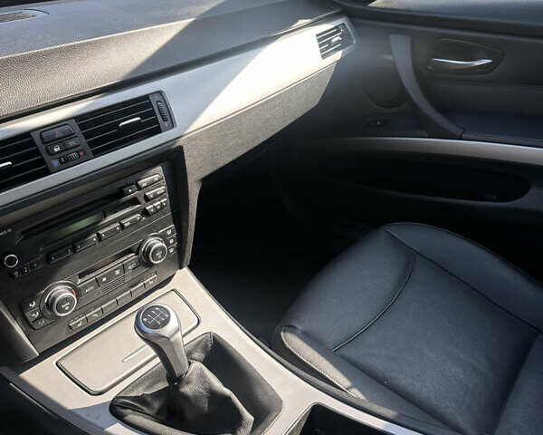 Сірий БМВ 3 Серія, об'ємом двигуна 2 л та пробігом 265 тис. км за 6700 $, фото 14 на Automoto.ua