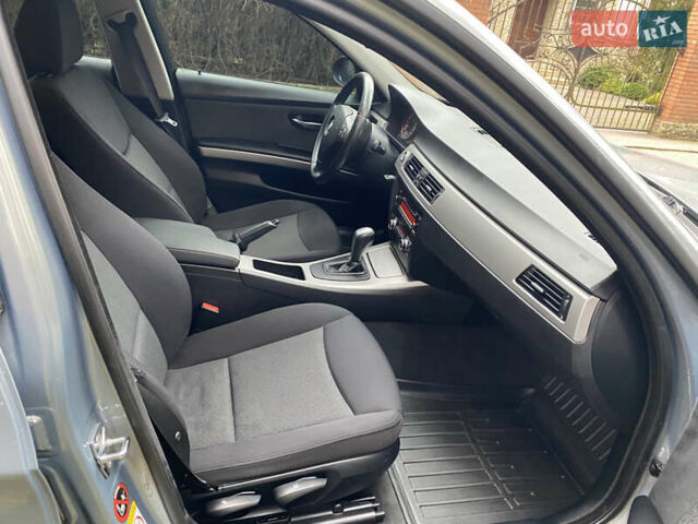 Серый БМВ 3 Серия, объемом двигателя 2 л и пробегом 217 тыс. км за 8500 $, фото 65 на Automoto.ua