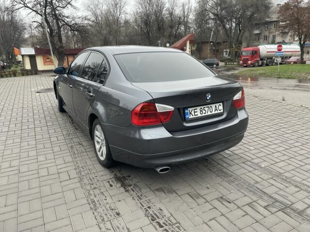 Серый БМВ 3 Серия, объемом двигателя 2 л и пробегом 308 тыс. км за 7700 $, фото 3 на Automoto.ua
