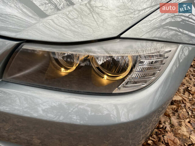 Серый БМВ 3 Серия, объемом двигателя 2 л и пробегом 217 тыс. км за 8500 $, фото 33 на Automoto.ua
