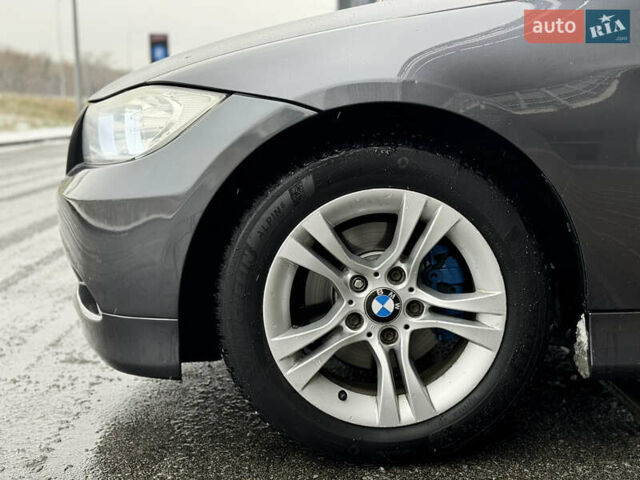 Сірий БМВ 3 Серія, об'ємом двигуна 2 л та пробігом 237 тис. км за 5900 $, фото 4 на Automoto.ua