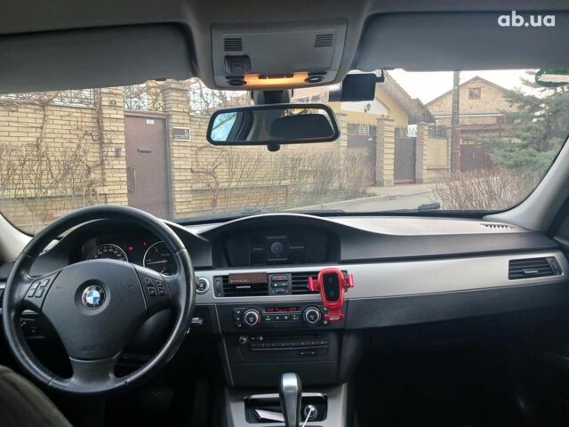 Сірий БМВ 3 Серія, об'ємом двигуна 2 л та пробігом 273 тис. км за 9290 $, фото 18 на Automoto.ua