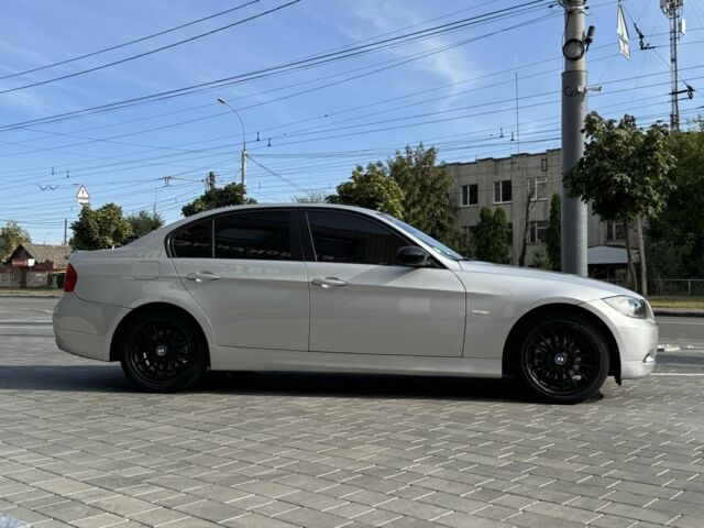 Серый БМВ 3 Серия, объемом двигателя 0 л и пробегом 219 тыс. км за 7400 $, фото 10 на Automoto.ua