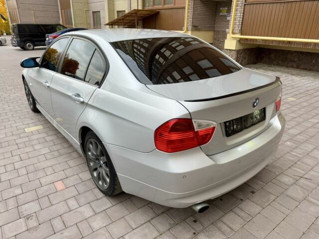 Серый БМВ 3 Серия, объемом двигателя 2 л и пробегом 212 тыс. км за 6299 $, фото 10 на Automoto.ua