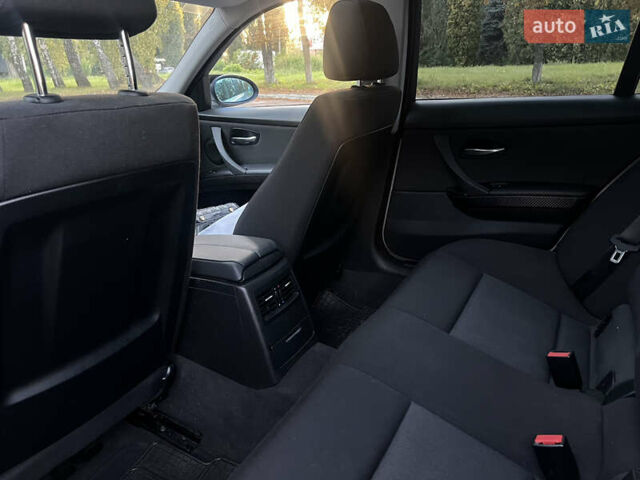 Серый БМВ 3 Серия, объемом двигателя 2 л и пробегом 136 тыс. км за 9500 $, фото 13 на Automoto.ua