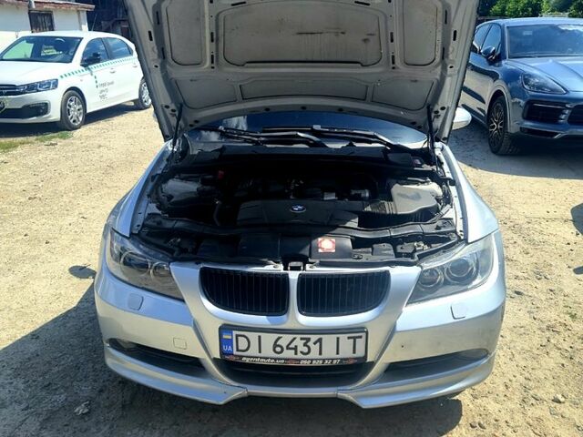 Сірий БМВ 3 Серія, об'ємом двигуна 2 л та пробігом 270 тис. км за 6700 $, фото 5 на Automoto.ua