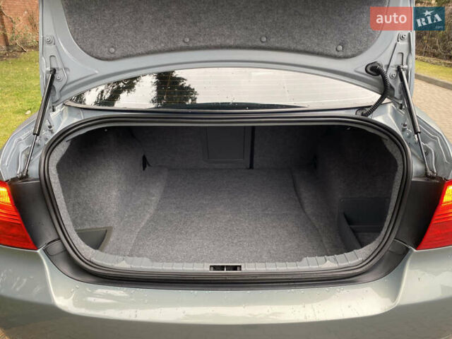 Серый БМВ 3 Серия, объемом двигателя 2 л и пробегом 217 тыс. км за 8500 $, фото 3 на Automoto.ua