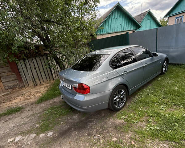 Серый БМВ 3 Серия, объемом двигателя 2 л и пробегом 302 тыс. км за 8200 $, фото 3 на Automoto.ua