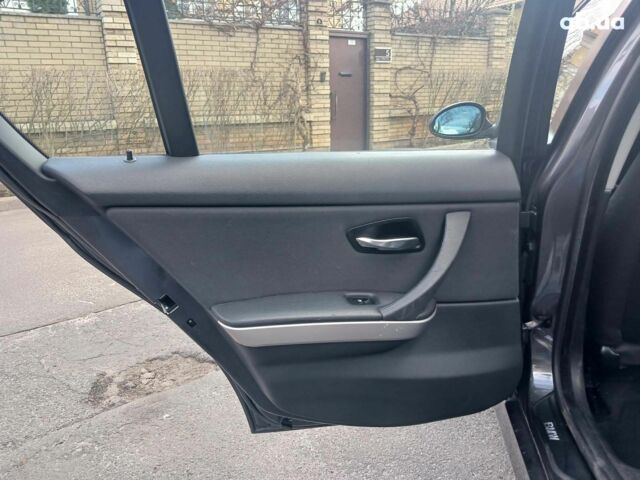 Сірий БМВ 3 Серія, об'ємом двигуна 2 л та пробігом 273 тис. км за 9290 $, фото 19 на Automoto.ua