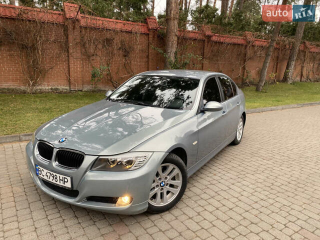 Серый БМВ 3 Серия, объемом двигателя 2 л и пробегом 217 тыс. км за 8500 $, фото 17 на Automoto.ua