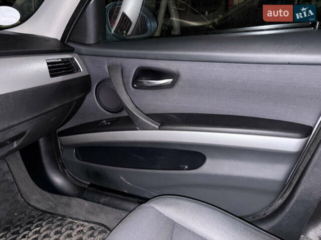 БМВ 3 Серія 2007 у Києві на Automoto.ua Сірий БМВ 3 Серія, об'ємом двигуна 2 л та пробігом 131 тис. км за 7000 $, фото 2 на Automoto.ua