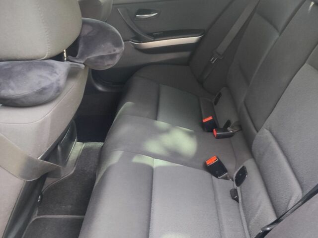 Сірий БМВ 3 Серія, об'ємом двигуна 2 л та пробігом 221 тис. км за 6300 $, фото 9 на Automoto.ua