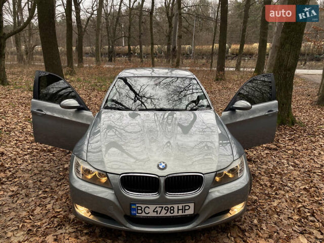 Серый БМВ 3 Серия, объемом двигателя 2 л и пробегом 217 тыс. км за 8500 $, фото 30 на Automoto.ua