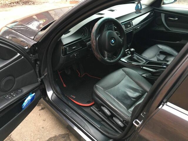 Сірий БМВ 3 Серія, об'ємом двигуна 2 л та пробігом 236 тис. км за 5800 $, фото 4 на Automoto.ua