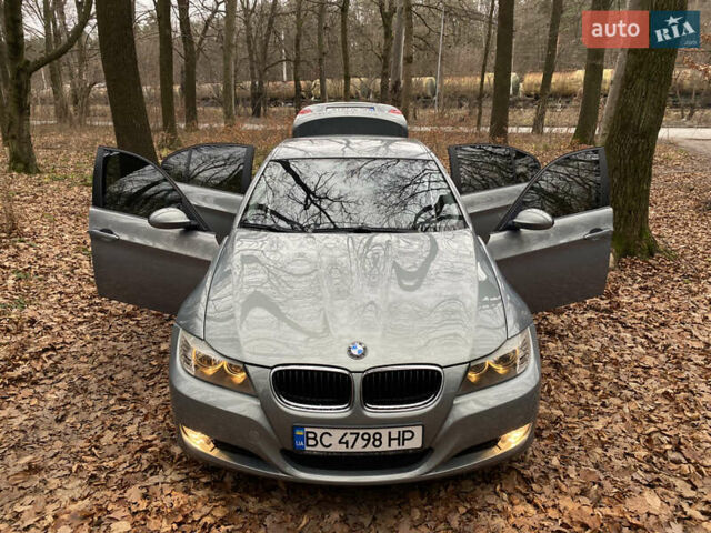 Серый БМВ 3 Серия, объемом двигателя 2 л и пробегом 217 тыс. км за 8500 $, фото 1 на Automoto.ua