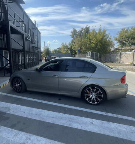 Серый БМВ 3 Серия, объемом двигателя 2 л и пробегом 265 тыс. км за 7500 $, фото 7 на Automoto.ua