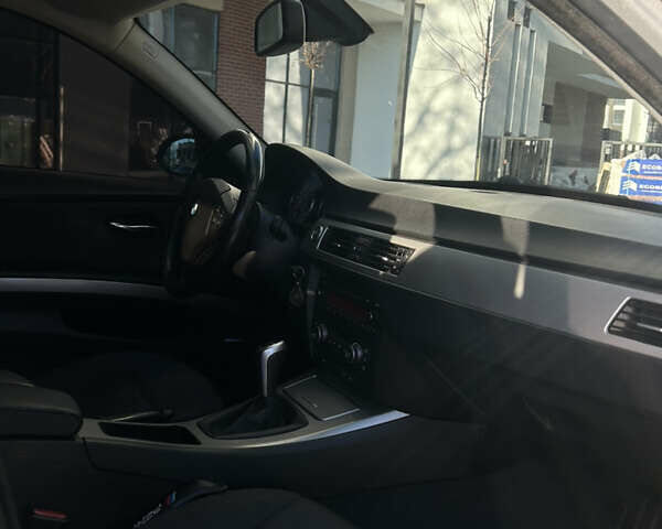 Сірий БМВ 3 Серія, об'ємом двигуна 2 л та пробігом 308 тис. км за 7100 $, фото 9 на Automoto.ua