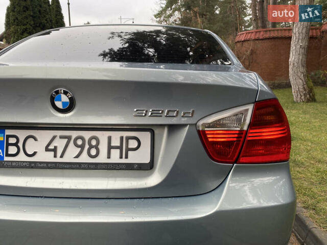 Серый БМВ 3 Серия, объемом двигателя 2 л и пробегом 217 тыс. км за 8500 $, фото 6 на Automoto.ua