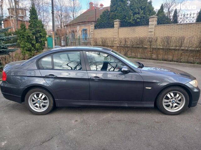 Сірий БМВ 3 Серія, об'ємом двигуна 2 л та пробігом 273 тис. км за 9290 $, фото 3 на Automoto.ua