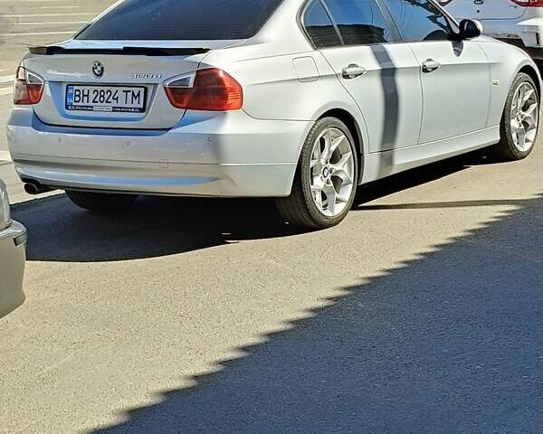 БМВ 3 Серия 2007 в Одессе на Automoto.ua Серый БМВ 3 Серия, объемом двигателя 2 л и пробегом 310 тыс. км за 8500 $, фото 6 на Automoto.ua