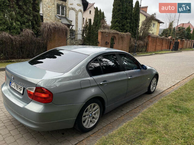 Серый БМВ 3 Серия, объемом двигателя 2 л и пробегом 217 тыс. км за 8500 $, фото 8 на Automoto.ua