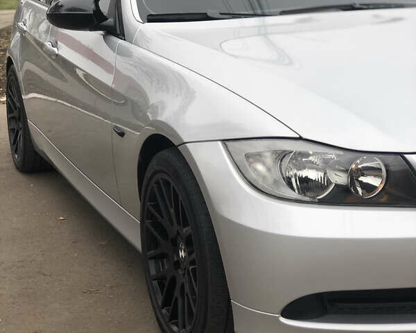 Сірий БМВ 3 Серія, об'ємом двигуна 2 л та пробігом 271 тис. км за 8200 $, фото 20 на Automoto.ua