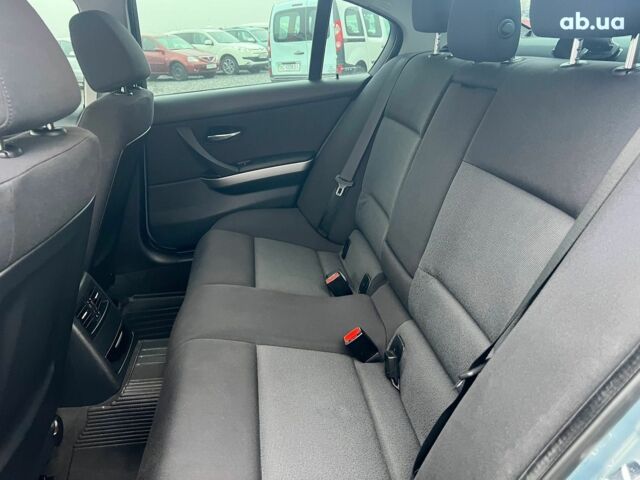 Серый БМВ 3 Серия, объемом двигателя 2 л и пробегом 217 тыс. км за 8990 $, фото 26 на Automoto.ua