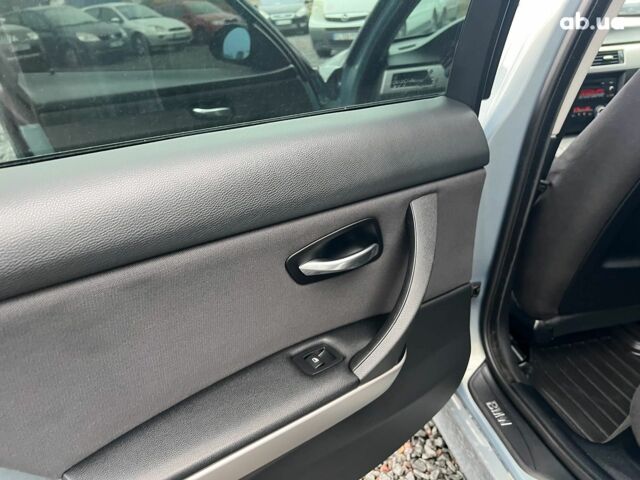 Серый БМВ 3 Серия, объемом двигателя 2 л и пробегом 217 тыс. км за 8990 $, фото 27 на Automoto.ua