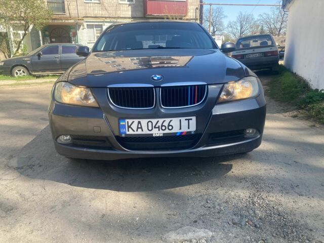 Серый БМВ 3 Серия, объемом двигателя 2 л и пробегом 3 тыс. км за 6000 $, фото 8 на Automoto.ua