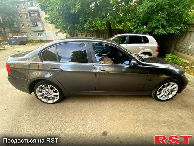 Серый БМВ 3 Серия, объемом двигателя 2 л и пробегом 248 тыс. км за 6800 $, фото 3 на Automoto.ua