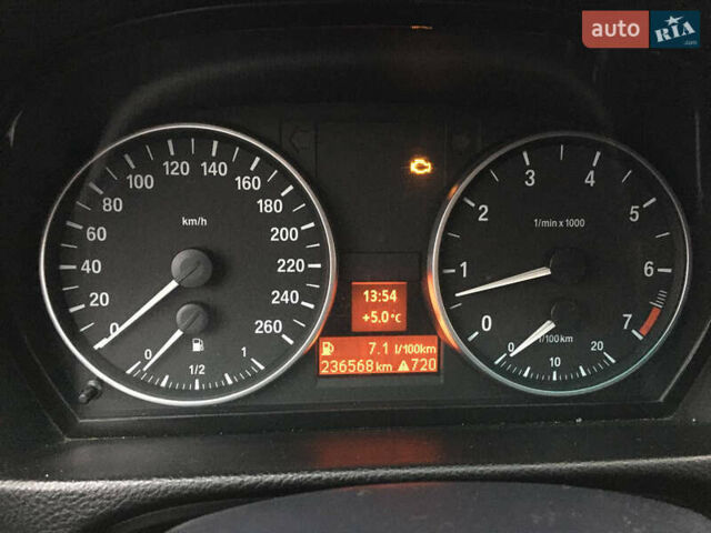 Серый БМВ 3 Серия, объемом двигателя 2 л и пробегом 236 тыс. км за 5800 $, фото 9 на Automoto.ua