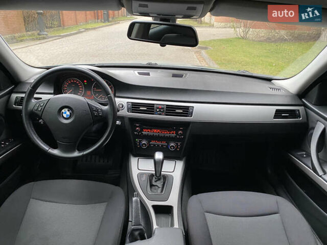 Серый БМВ 3 Серия, объемом двигателя 2 л и пробегом 217 тыс. км за 8500 $, фото 86 на Automoto.ua