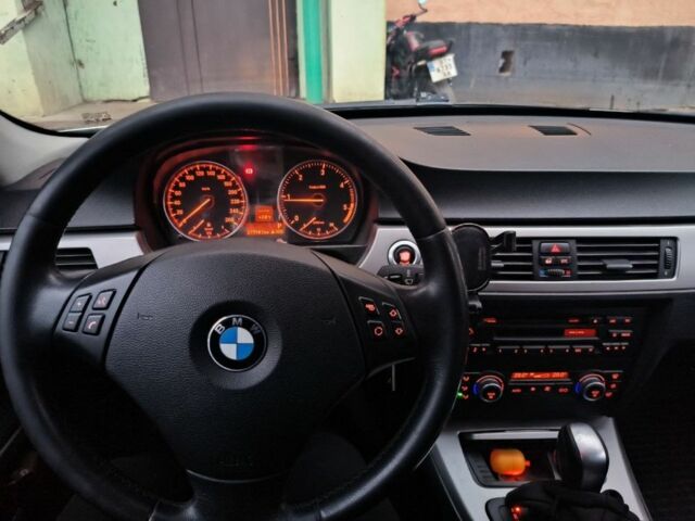 Серый БМВ 3 Серия, объемом двигателя 2 л и пробегом 330 тыс. км за 8300 $, фото 3 на Automoto.ua