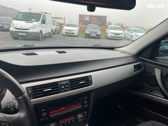 Серый БМВ 3 Серия, объемом двигателя 2 л и пробегом 217 тыс. км за 8990 $, фото 25 на Automoto.ua