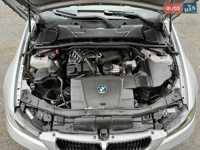 Серый БМВ 3 Серия, объемом двигателя 2 л и пробегом 303 тыс. км за 5500 $, фото 20 на Automoto.ua