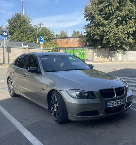 Серый БМВ 3 Серия, объемом двигателя 2 л и пробегом 265 тыс. км за 7500 $, фото 3 на Automoto.ua