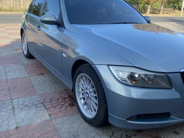 Серый БМВ 3 Серия, объемом двигателя 2 л и пробегом 310 тыс. км за 7000 $, фото 19 на Automoto.ua