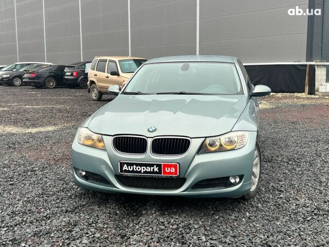 Серый БМВ 3 Серия, объемом двигателя 2 л и пробегом 217 тыс. км за 8990 $, фото 1 на Automoto.ua