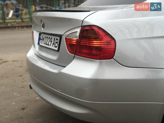 Сірий БМВ 3 Серія, об'ємом двигуна 2 л та пробігом 271 тис. км за 8200 $, фото 11 на Automoto.ua