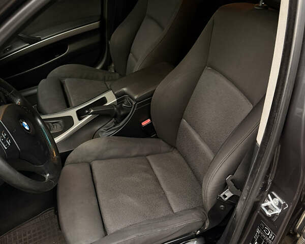 Сірий БМВ 3 Серія, об'ємом двигуна 2 л та пробігом 231 тис. км за 7200 $, фото 11 на Automoto.ua