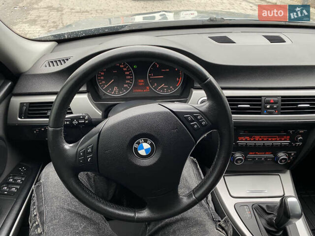 Серый БМВ 3 Серия, объемом двигателя 2 л и пробегом 217 тыс. км за 8500 $, фото 105 на Automoto.ua