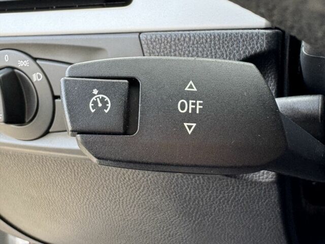 Серый БМВ 3 Серия, объемом двигателя 0 л и пробегом 219 тыс. км за 7400 $, фото 13 на Automoto.ua