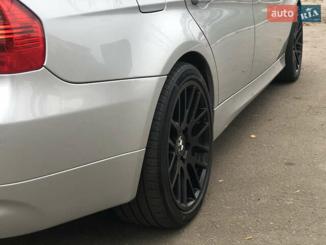Сірий БМВ 3 Серія, об'ємом двигуна 2 л та пробігом 271 тис. км за 8200 $, фото 10 на Automoto.ua