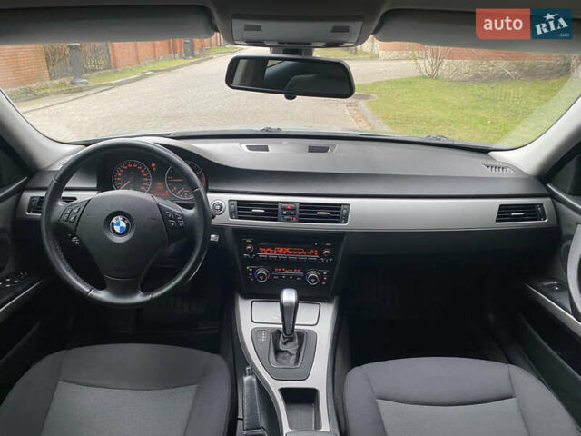 Серый БМВ 3 Серия, объемом двигателя 2 л и пробегом 217 тыс. км за 8500 $, фото 88 на Automoto.ua