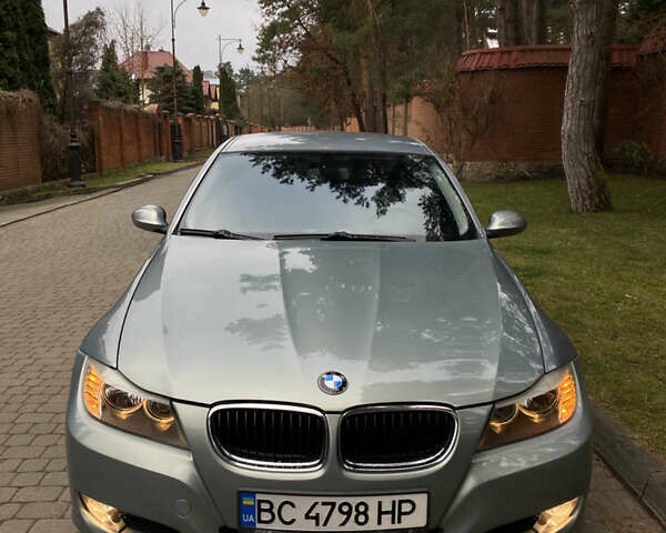 Серый БМВ 3 Серия, объемом двигателя 2 л и пробегом 217 тыс. км за 8500 $, фото 20 на Automoto.ua