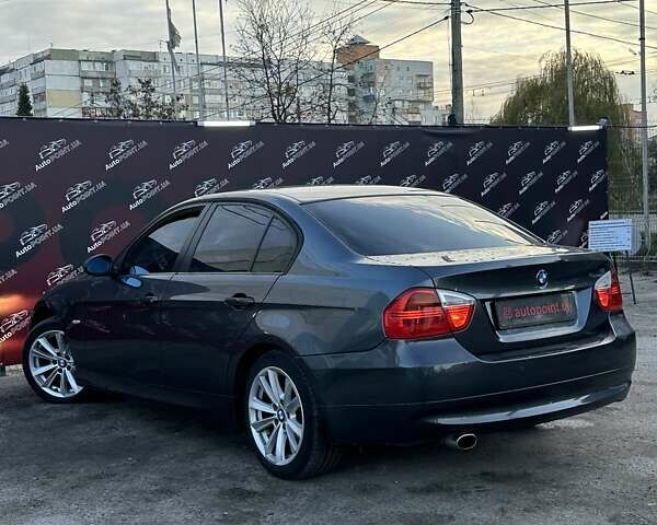 Серый БМВ 3 Серия, объемом двигателя 2 л и пробегом 251 тыс. км за 7300 $, фото 5 на Automoto.ua