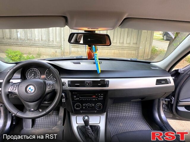Серый БМВ 3 Серия, объемом двигателя 2 л и пробегом 248 тыс. км за 6800 $, фото 1 на Automoto.ua